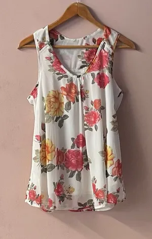 White Floral Racerback Top Size M Size M thumbnail 1