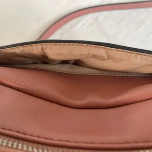 Nine West | Dusty Rose Crossbody Camera Bag Style Purse thumbnail 7