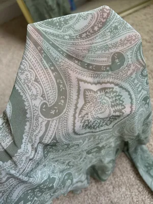 Paisley cropped top. S Green thumbnail 12