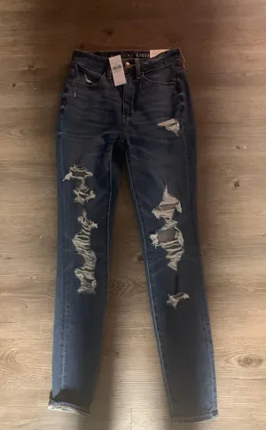 American Eagle Jeans thumbnail 1