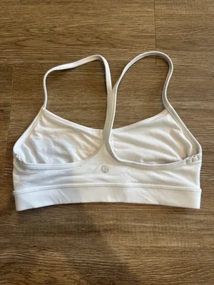 Lululemon Women’s Flow Y Nulu Sports Bra - White thumbnail 2