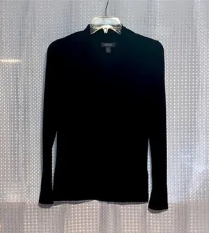 Kenneth Cole Reaction blouse Long Sleeve V-Neck thumbnail 1