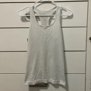 Lululemon Swiftly Tech Racerback
White thumbnail 6