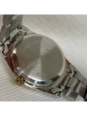 Geneva vintage women’s watch gold silver tone 27mm quartz up to 7.5” running thumbnail 7