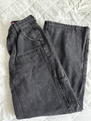 Edikted Low-Rise Jeans thumbnail 2