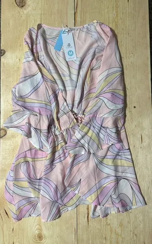 Cupshe Womens‎ Pink Abstract Swirl Ruffle Tie Front Swim Coverup Top Medium NWT thumbnail 1