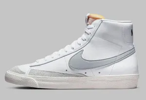 Nike Blazer Mid 77 thumbnail 1