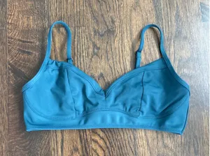 Athleta Sculpted Bikini‎ Top Size Medium thumbnail 1