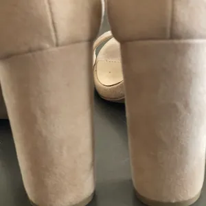 Wild Diva Nude Ankle Strap Block High Heel Open Toe Shoes 6 Faux Suede Wedding thumbnail 5