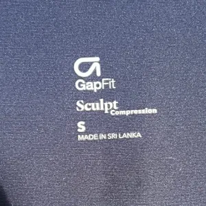 GapFit Small Sculpt Compression Navy Striped High Rise Leggings EUC Training Gym thumbnail 4
