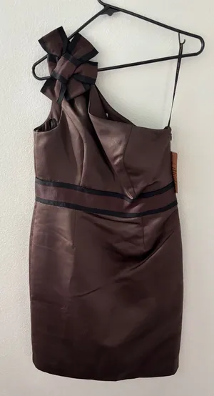 NUE by Shani‎ Brown One Shoulder Bow Cocktail Dress Shapewear Built In Sz 8 S147 thumbnail 1