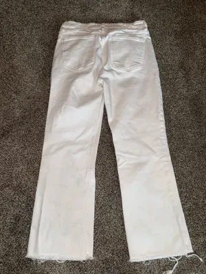 Zara High-Rise White Raw Hem Wide Leg Jeans thumbnail 4