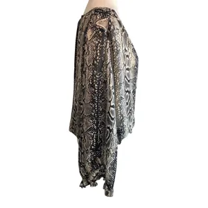 Wrangler Retro Snakeskin Print Blouse – Size Large thumbnail 3