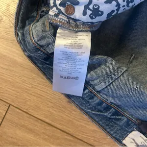 Free People We the Free CRVY Low Rise Siren Button Fly Straight in Blue Denim thumbnail 5