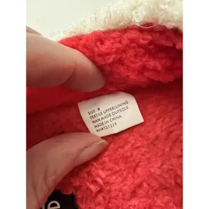 Kensie Sherpa Memory Foam Strawberry Print Slip On Slippers Women’s Size 8 thumbnail 8