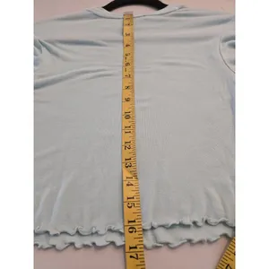 ​Forever 21 Small Mint Green Baby Girl Heart Graphic Crop Top Long Sleeve thumbnail 7
