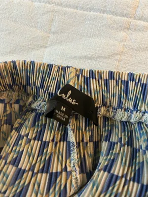 Lulus Miami Afternoons Blue Multi Geo Print Plisse Wide-leg Pants - Size M thumbnail 4