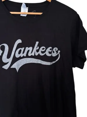 💥 NY Yankees 100% Cotton Graphic Tee Crewneck Short Sleeve thumbnail 2