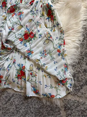 Pleated floral print mini dress thumbnail 3