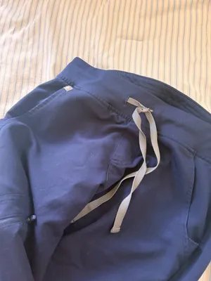 Figs joggers  thumbnail 2