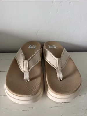 REEF Cushion Bondi Platform Flip Flops Women’s 7 Vintage Oasis Tan Cream Sandals thumbnail 3
