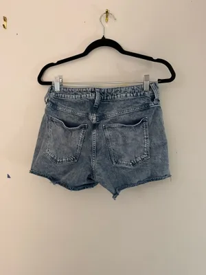 Universal Threads Jean shorts thumbnail 2