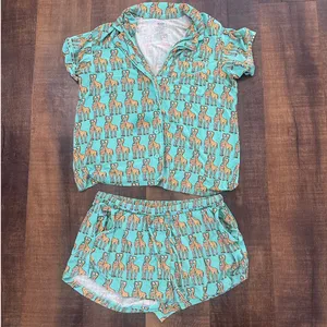 MeUndies Women’s Pajama Set Giraffe Print Button Up Top & Shorts Size M thumbnail 2