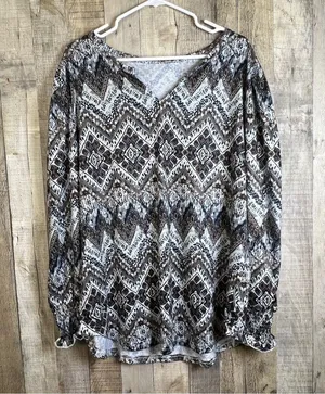 Unbranded Xxl Tribal Print Notched V-Neck Top w/Long Puff Sleeve & Shirr… thumbnail 1