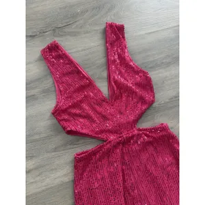 Just Quella Women's Hot Pink Sequins Deep V Neck Side Cutouts Long Formal Dress Size 0-2 thumbnail 8