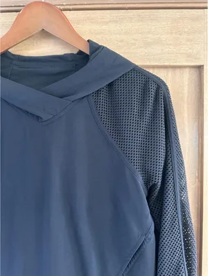 Lululemon Catch a Breeze Hooded Pullover Mesh Sleeves Black Women’s XS LW3BYWS thumbnail 11
