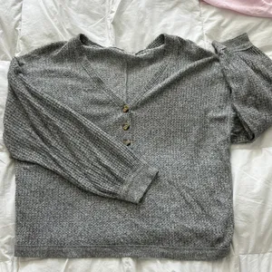 American Eagle plush sweater thumbnail 1