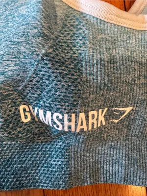 Like New Gymshark Adapt Ombre Seamless Sports Bra - Size XS thumbnail 5