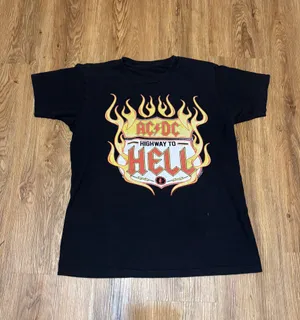 Vintage AC/DC graphic tee Black Size M thumbnail 1