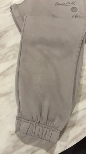 Super cute gray dance studio pants❤️ thumbnail 3