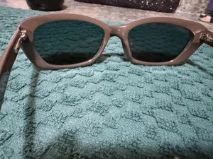 Gucci Sunglasses thumbnail 2