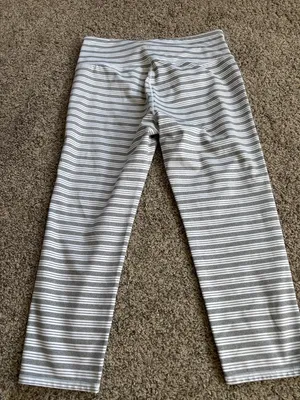 Athleta White and Gray Striped Leggings size large thumbnail 4