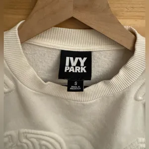 Ivy Park Small White Corded 04 Cotton Crewneck Sweatshirt thumbnail 8