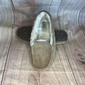 UGG slippers shoes Womens 8 beige Ansley chestnut moccasin house shoe comfort thumbnail 2