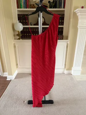 Kirious Los Angeles One Shoulder Neckline Dress thumbnail 3