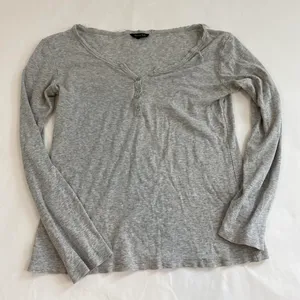 Massimo Dutti Long Sleeve Cool Distressed Look Basic thumbnail 4