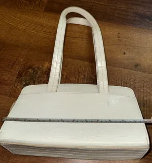 Liz Claiborne Crazy Horse White Handbag Faux Crocodile Shoulder Bag Purse thumbnail 1