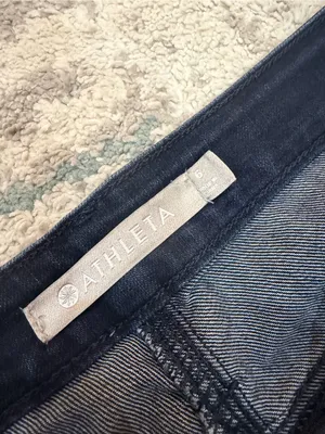 Athleta SculptTek Dark Wash Straight Leg Jeans Size 6 thumbnail 4