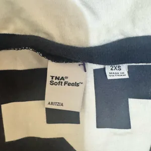 Aritzia 67 blue and white graphic tee thumbnail 4