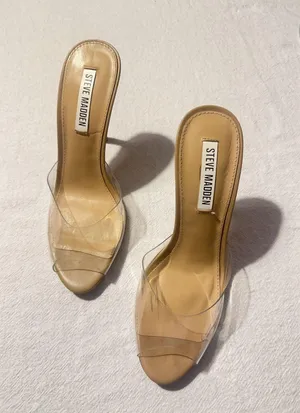 Steve Madden heels  thumbnail 1