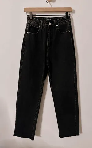 White Fox Who’s That Girl Straight Black Jean thumbnail 5