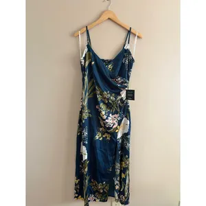 Lulus Remarkable Entrance Navy Blue Floral Print Satin Midi Dress Size Medium thumbnail 3