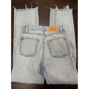 BDG Urban Outfitters Light Wash High Rise Slim Jeans‎ - Size 25 thumbnail 5