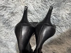 ANTONIO MELANI Black Leather Knee-High Heeled Boots thumbnail 3