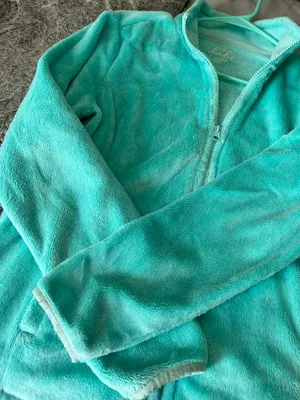 Fuzzy Teal Jacket Size M thumbnail 3