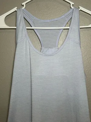 Lululemon Essential Striped Pleated Racerback Athletic Tank Top Women’s Size 6 thumbnail 6